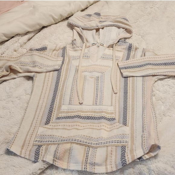 Wallflower Dakota Baja Hoodie - Picture 2 of 4